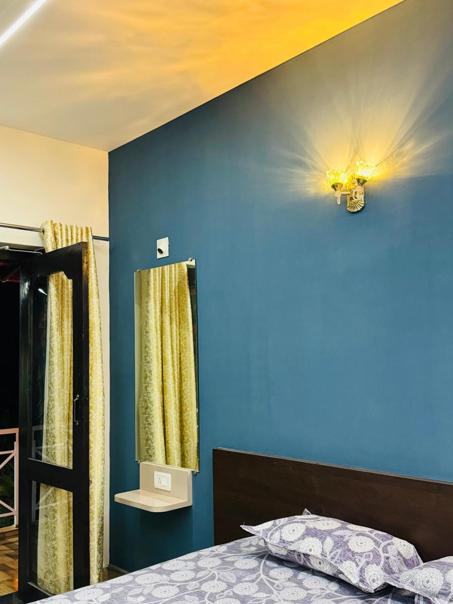 The Glasswater By The Backwater Homestay Kalyānpur Exterior foto
