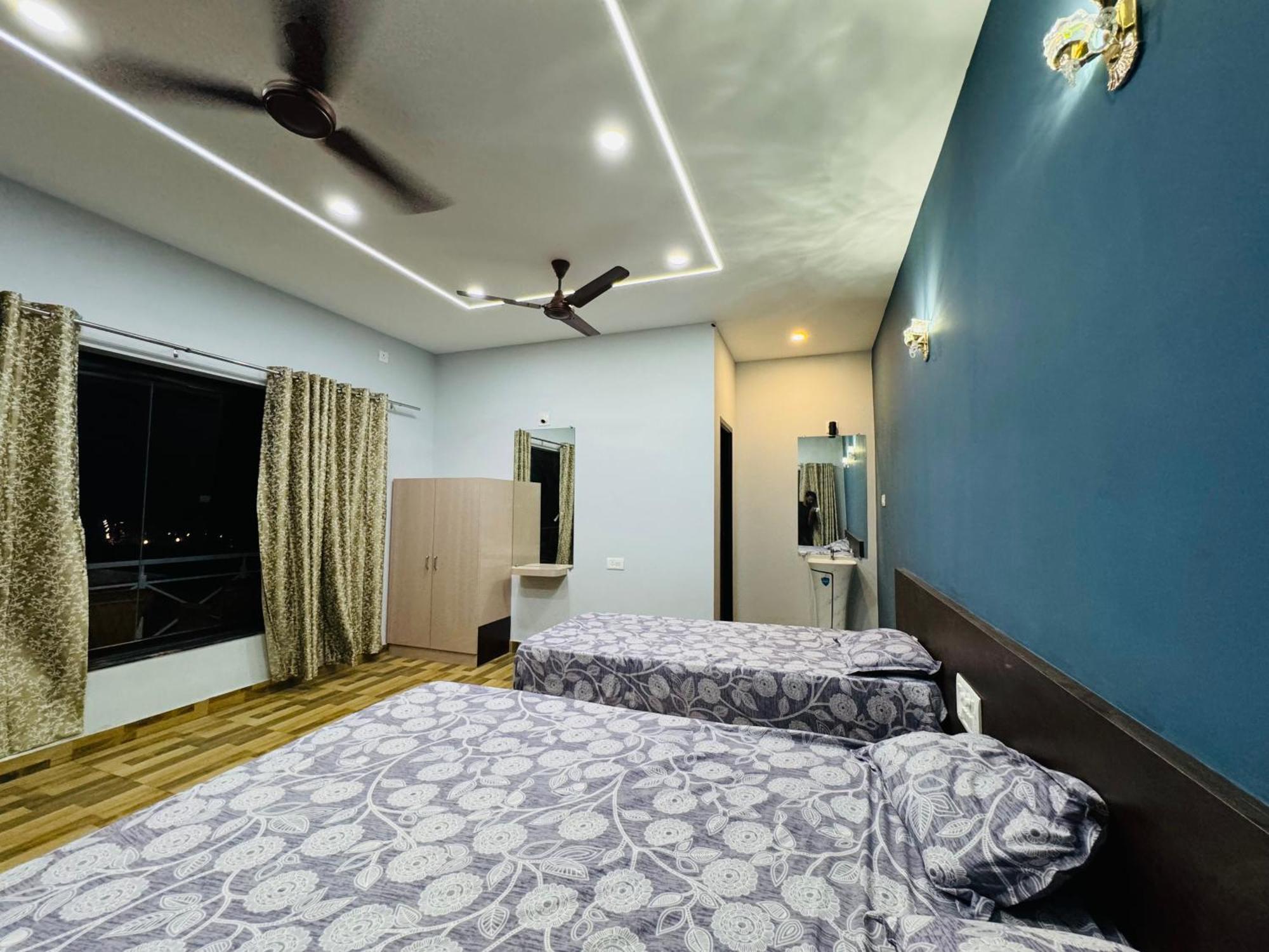 The Glasswater By The Backwater Homestay Kalyānpur Exterior foto