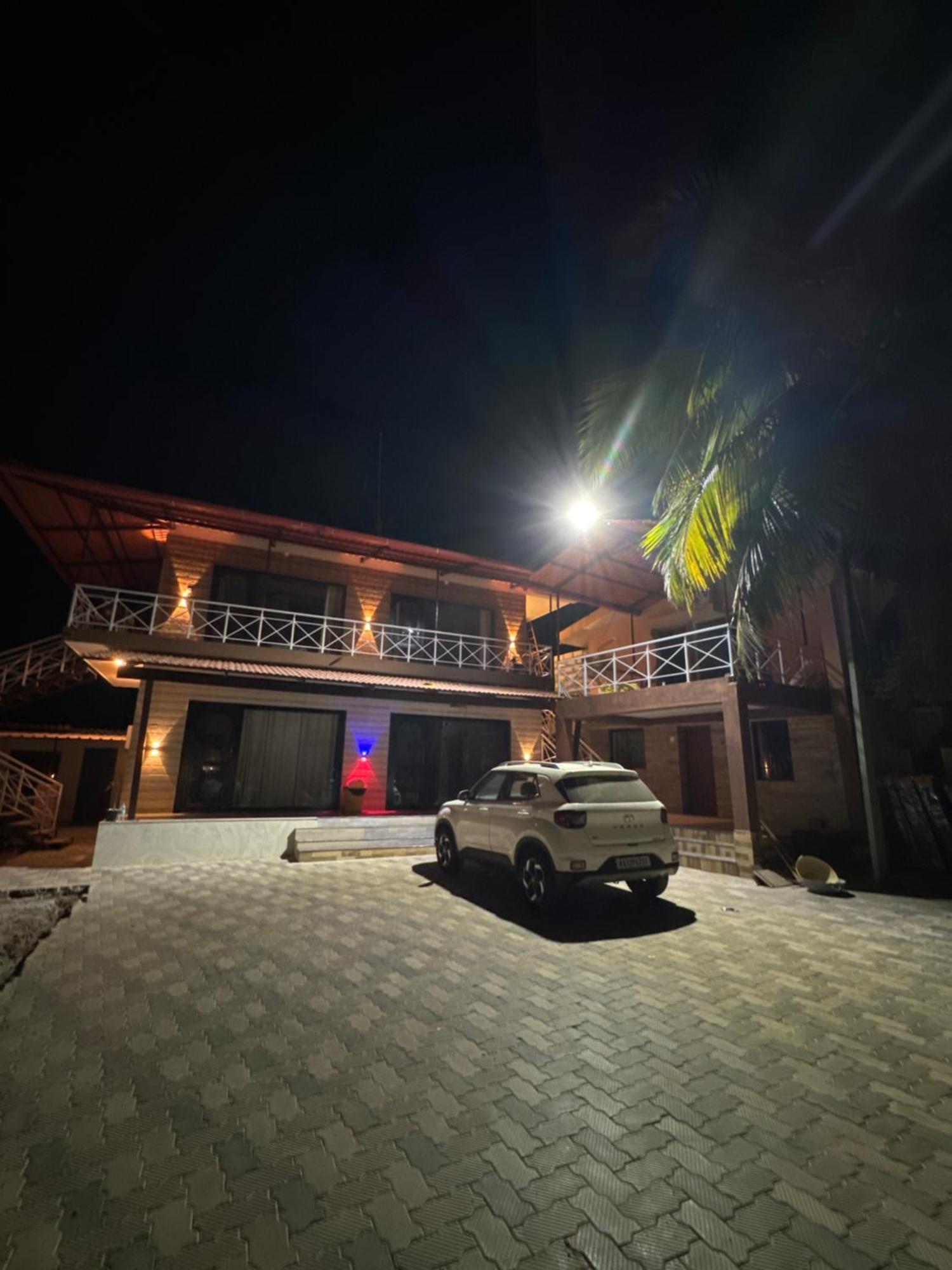 The Glasswater By The Backwater Homestay Kalyānpur Exterior foto