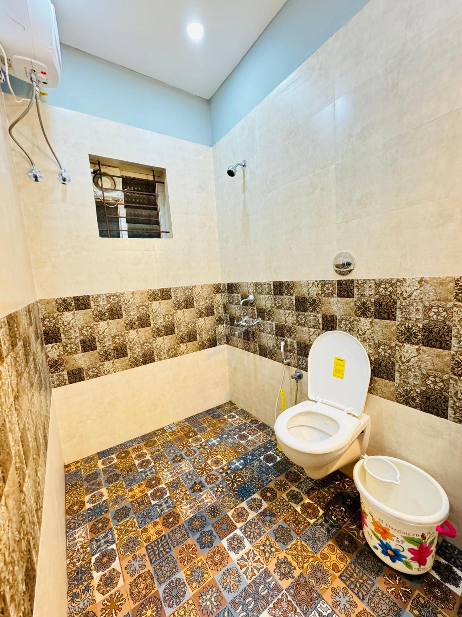 The Glasswater By The Backwater Homestay Kalyānpur Exterior foto